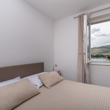 Apartments Maria Trogir Ngoại thất bức ảnh
