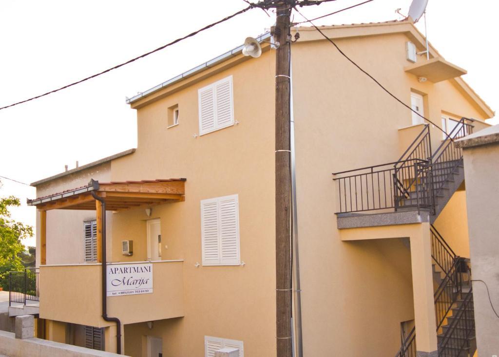 Apartments Maria Trogir Ngoại thất bức ảnh