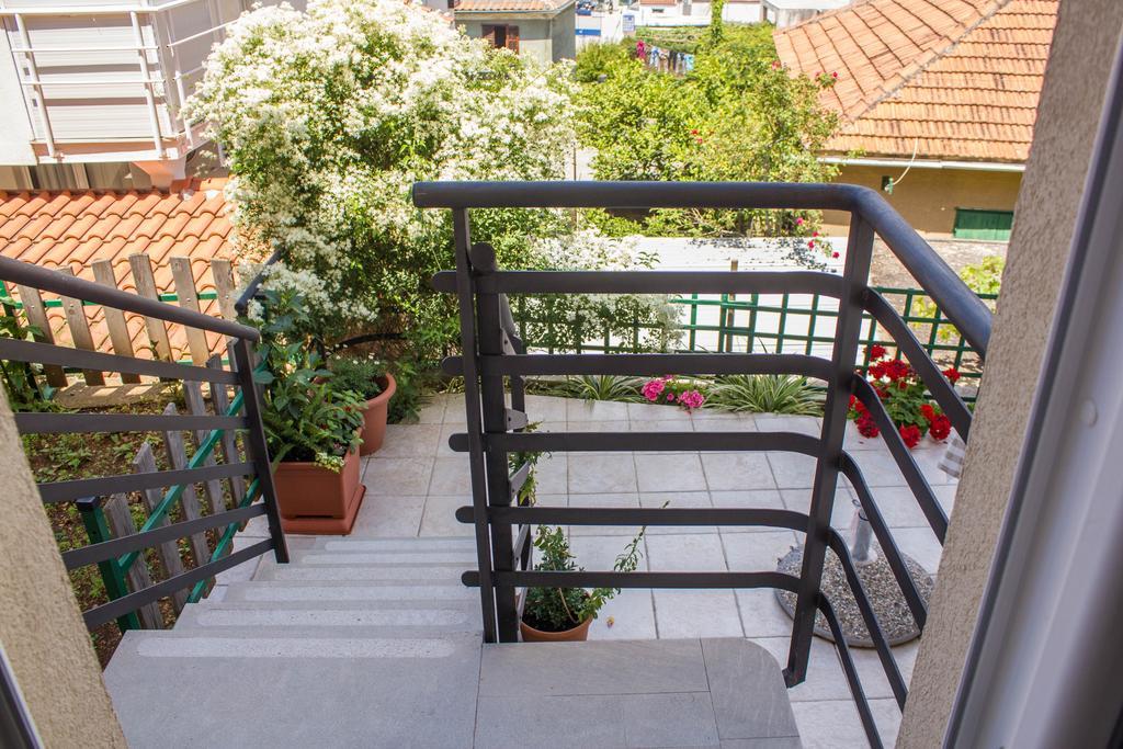 Apartments Maria Trogir Ngoại thất bức ảnh