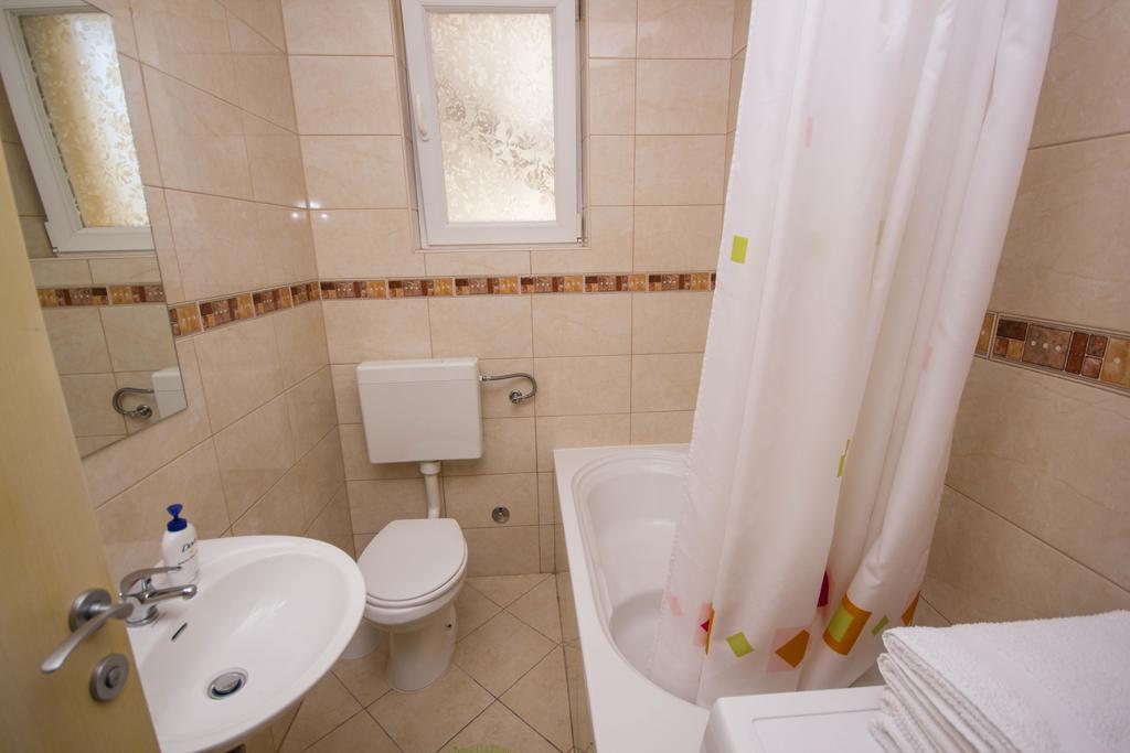 Apartments Maria Trogir Ngoại thất bức ảnh