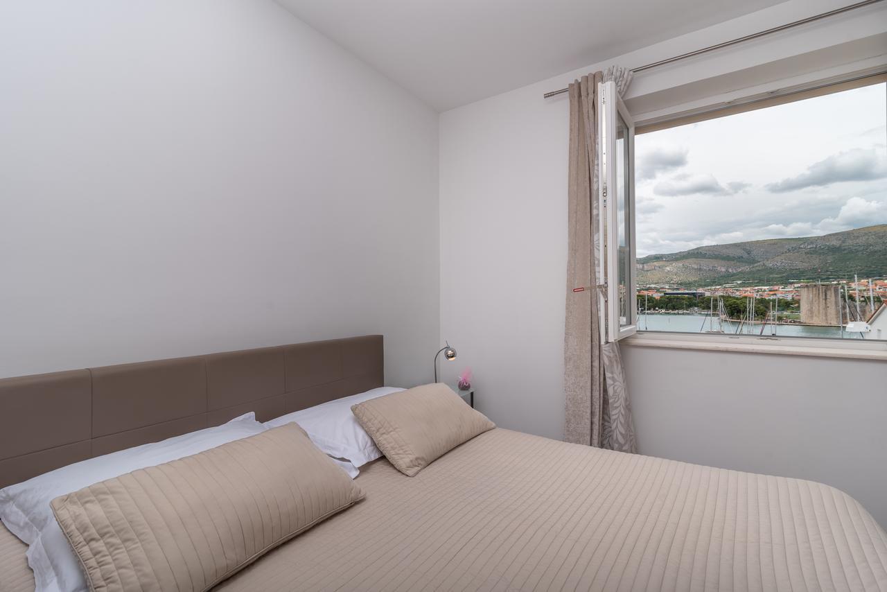 Apartments Maria Trogir Ngoại thất bức ảnh