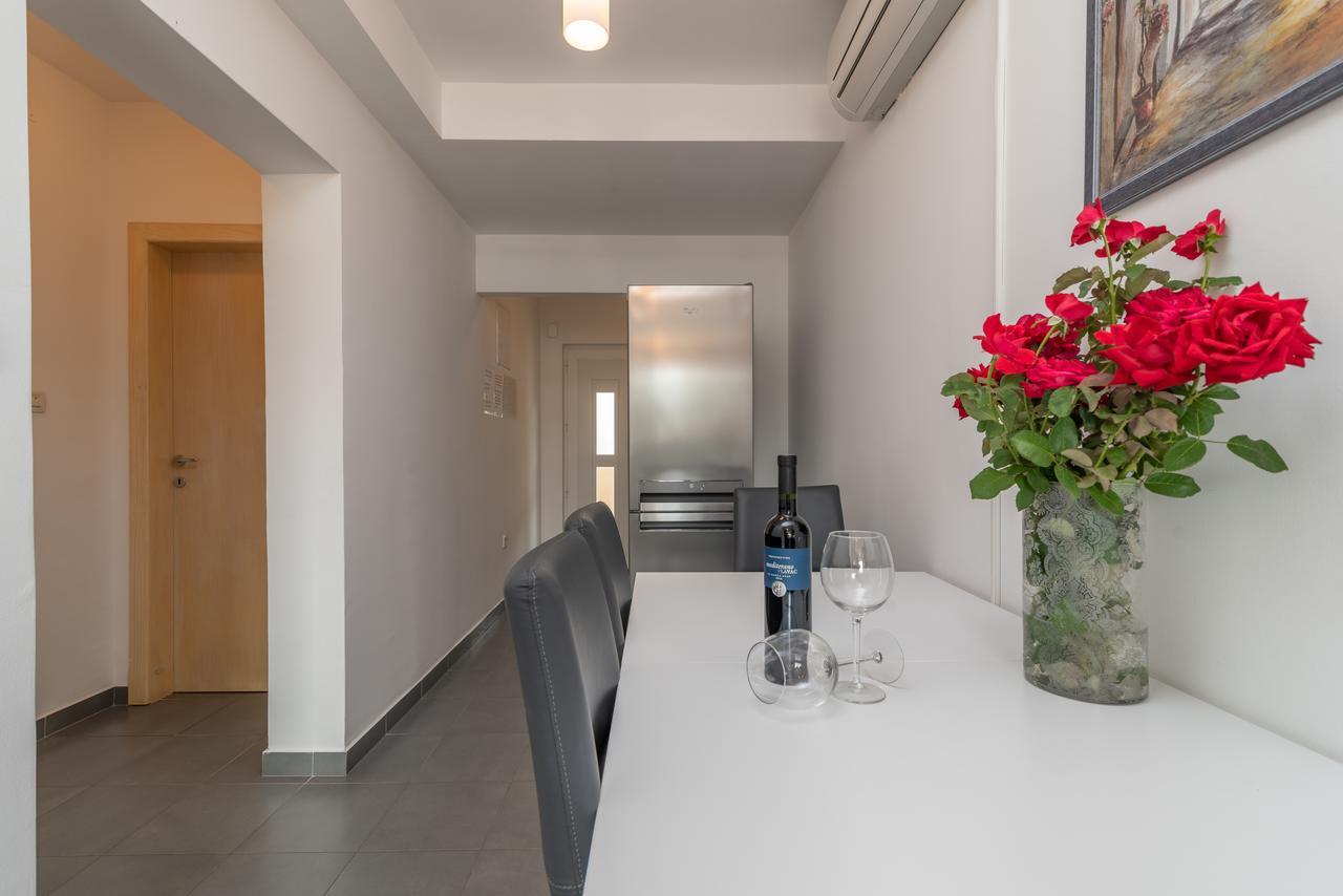 Apartments Maria Trogir Ngoại thất bức ảnh