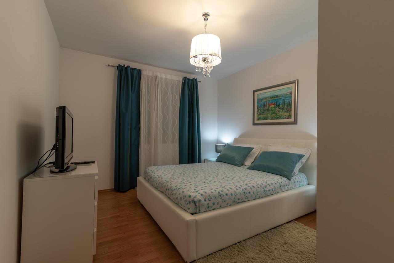 Apartments Maria Trogir Ngoại thất bức ảnh